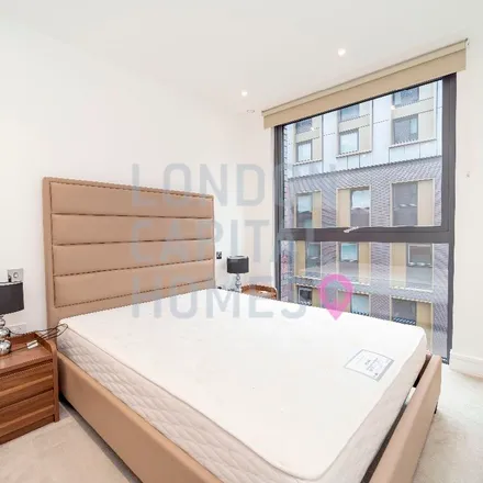 Image 6 - Neroli House, Piazza Walk, London, E1 8FU, United Kingdom - Apartment for rent