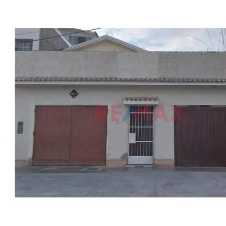 Image 2 - Los Lucianitos, Avenida Country, Nuevo Chimbote, Nuevo Chimbote 02710, Peru - House for sale