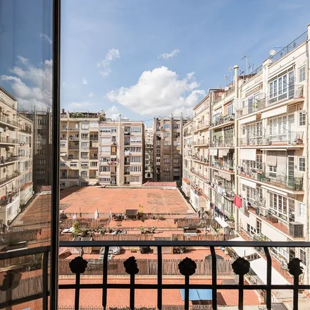 Image 4 - Carrer de Paris, 08328 Alella, Spain - Apartment for rent