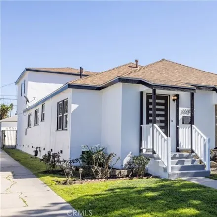 Buy this 4 bed house on 3532 12th Avenue in Los Angeles, CA 90018