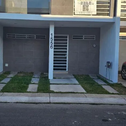 Rent this 3 bed house on Calle Galeana 1538 in La Granja, 45065 Santa Ana Tepetitlán