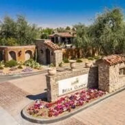 Buy this 5 bed house on la Entrada in Rancho Mirage, CA 92770