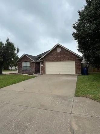 Image 1 - 201 Willow St, Crowley, Texas, 76036 - House for rent