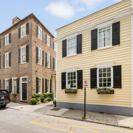Image 2 - 43 Tradd Street, Charleston, SC 29401, USA - Townhouse for sale