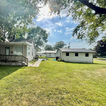 Image 3 - 1302 South Macoupin Street, Gillespie, Macoupin County, IL 62033, USA - House for sale