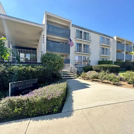 Image 8 - 4900 Rose Hedge Drive, La Mesa, CA 91941, USA - Apartment for rent