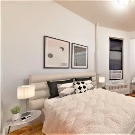 Rent this 1 bed apartment on 309 East 90th Street in New York, NY 10128