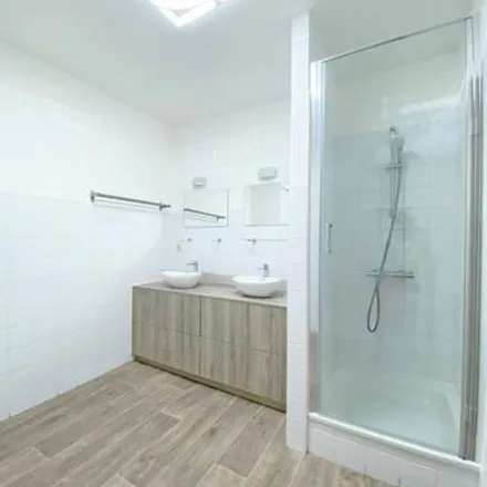 Rent this 2 bed apartment on Rue de l'Angle 25 in 5310 Éghezée, Belgium