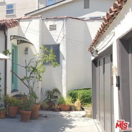 Rent this 1 bed house on The Carlyle Inn in 1119 South Robertson Boulevard, Los Angeles