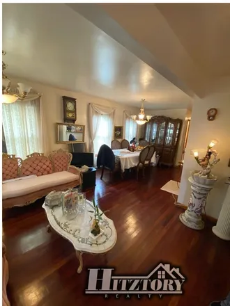 Image 9 - 153-12 119th Road, New York, NY 11434, USA - Duplex for sale