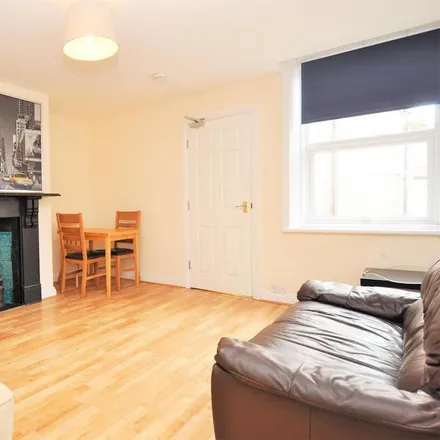 Rent this 6 bed apartment on Shortridge Terrace in Newcastle upon Tyne, NE2 2JH