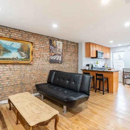 Image 4 - 1280 Herkimer Street, New York, NY 11233, USA - Townhouse for rent