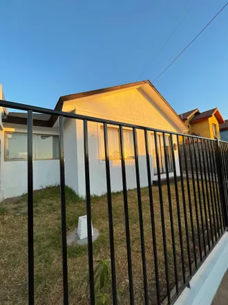 Rent this 3 bed house on Río Rahue in 180 0016 Coquimbo, Chile