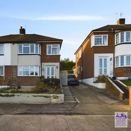 Buy this 3 bed duplex on Swain Close in Strood, ME2 3QD