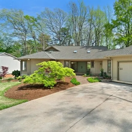 Buy this 3 bed house on 39 Timberidge Court in Lake Wylie, York County