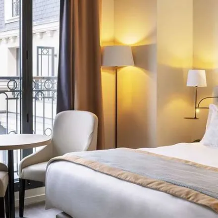 Rent this 1 bed apartment on 37 Avenue du Général de Gaulle in 92140 Clamart, France