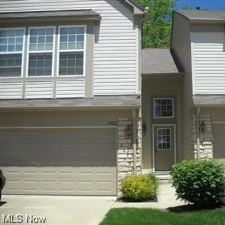 Buy this 2 bed townhouse on 1402 Kendal Drive in Broadview Heights, OH 44147