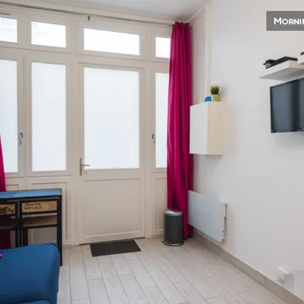 Image 2 - Paris, 17th Arrondissement, IDF, FR - Apartment for rent