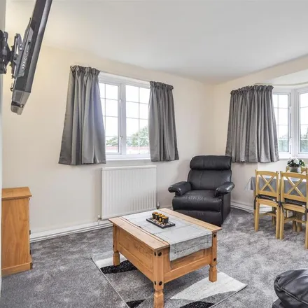 Rent this 2 bed apartment on Finchley Court in Ballards Lane, London