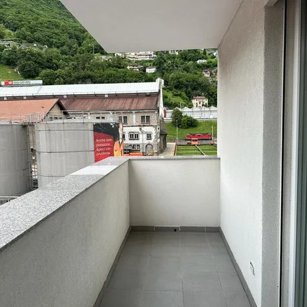 Image 6 - Via San Gottardo, 6807 Circolo di Taverne, Switzerland - Apartment for rent