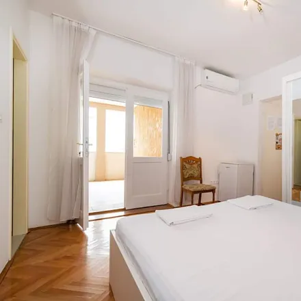 Rent this studio apartment on 53291 Grad Novalja