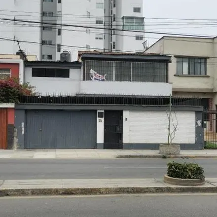 Image 2 - José Choquehuanca Street, Miraflores, Lima Metropolitan Area 15027, Peru - House for rent