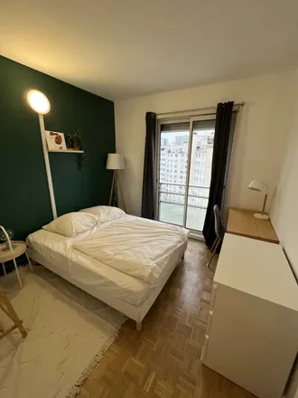 Image 1 - 8 Rue de Rémusat, 75016 Paris, France - Room for rent