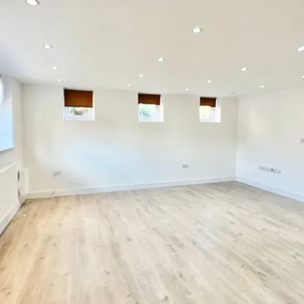 Rent this 2 bed apartment on 260 Kimbolton Road in Bedford, MK41 8AA