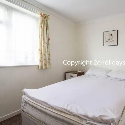 Rent this 3 bed house on Hemsby in NR29 4NN, United Kingdom