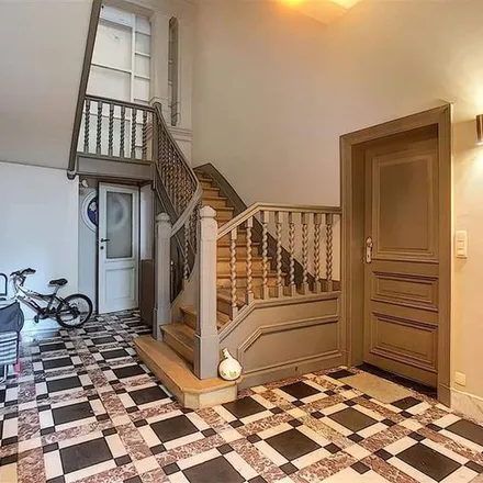 Rent this 3 bed apartment on Rue Goffart - Goffartstraat 16 in 1050 Ixelles - Elsene, Belgium