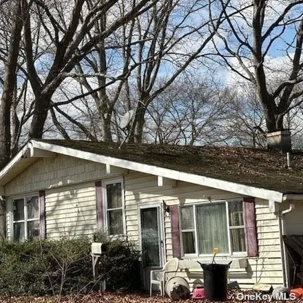 Buy this 3 bed house on 33 Wood Avenue in Brookhaven, Mastic