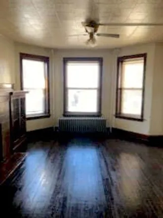 Image 2 - 3715 West Belden Avenue, Chicago, IL 60647, USA - House for rent