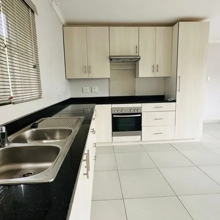 Image 3 - unnamed road, Nelson Mandela Bay Ward 8, Gqeberha, South Africa - Apartment for rent