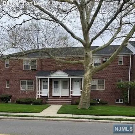 Rent this 1 bed house on 1246 Inwood Terrace in Fort Lee, NJ 07024