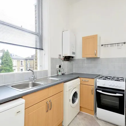 Rent this 1 bed duplex on 2 Cavendish Road in London, NW6 7XL