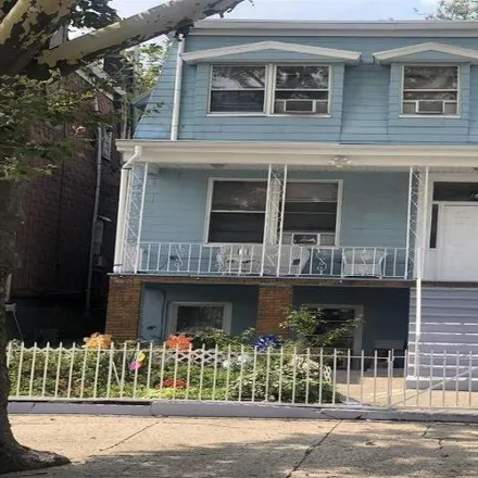 Buy this 5 bed house on 86 Waverly Street in Jersey City, NJ 07306