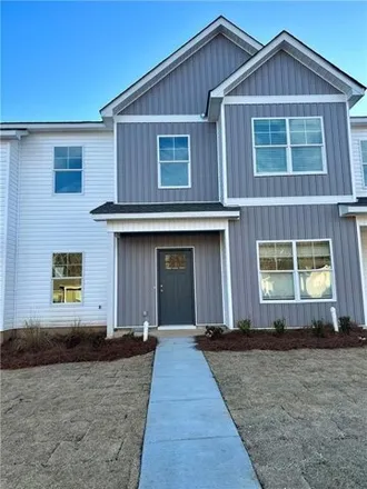 Buy this 3 bed house on 2141 Cobblestone Drive in Opelika, AL 36804