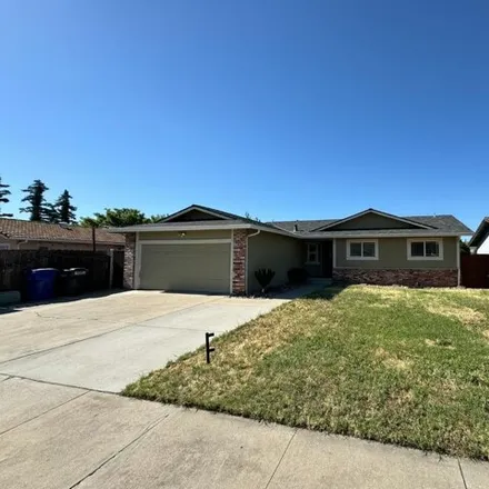 Buy this 3 bed house on 245 Brian Lane in Turlock, CA 95382