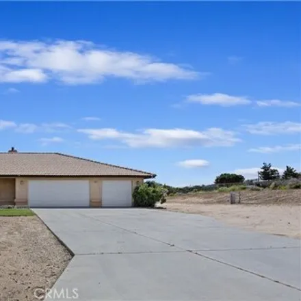Buy this 4 bed house on 8833 Beekley Road in Yucca Inn, Piñon Hills
