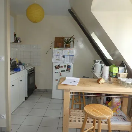 Rent this 2 bed apartment on 73 Rue Ronsard in 37100 Tours, France
