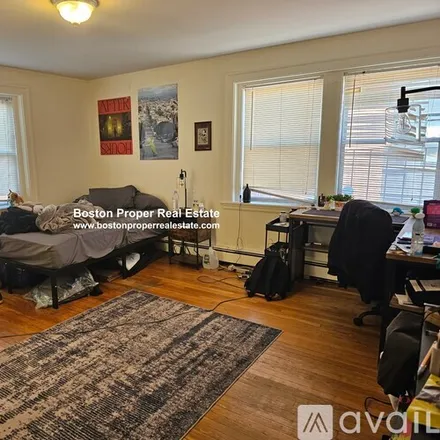 Rent this studio apartment on 269 Newbury St