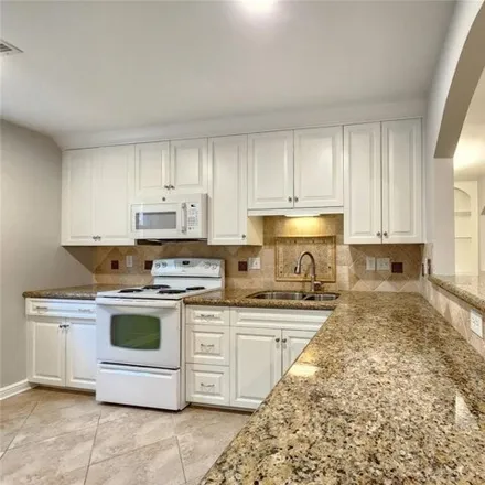 Image 1 - 13329 Trail Hollow Drive, Houston, TX 77079, USA - Townhouse for rent