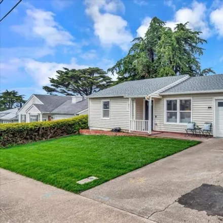 Buy this 2 bed house on 321 Nelson Avenue in Pacifica, CA 94044