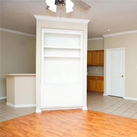 Image 3 - 324 Fraternity Row, College Station, TX 77845, USA - Condo for sale