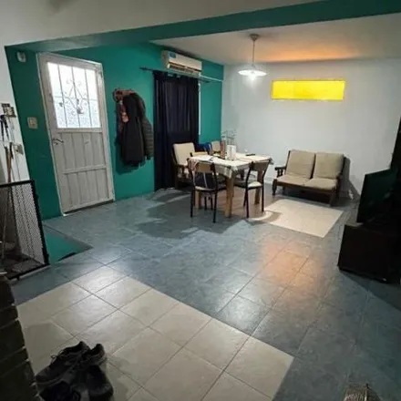 Buy this 4 bed house on Banco Nación 680 in Empalme Graneros, Rosario