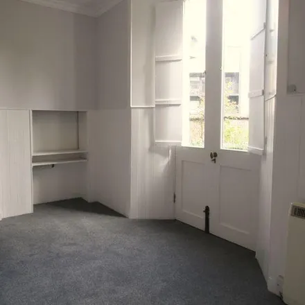 Image 3 - 9 West Montgomery Place, City of Edinburgh, EH7 5HA, United Kingdom - Apartment for rent