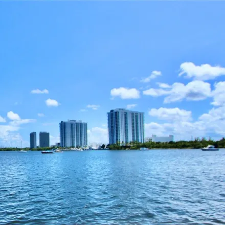 Buy this 1 bed condo on 2920 Point East Drive in Aventura, FL 33160