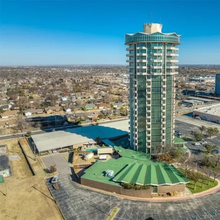 Buy this 1 bed condo on 5900 Mosteller Drive in Oklahoma City, OK 73112