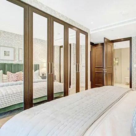 Image 5 - Gilbert Scott House, 3 Avonmore Road, London, W14 8RU, United Kingdom - Apartment for sale