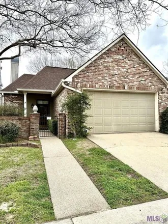 Rent this 3 bed house on 3938 Prospect Way in Acadian Place, East Baton Rouge Parish